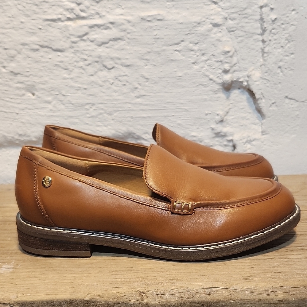 Easy Spirit Jaylin‎ NWOT Tan Leather Casual Loafers Women Size 8W Comfortable